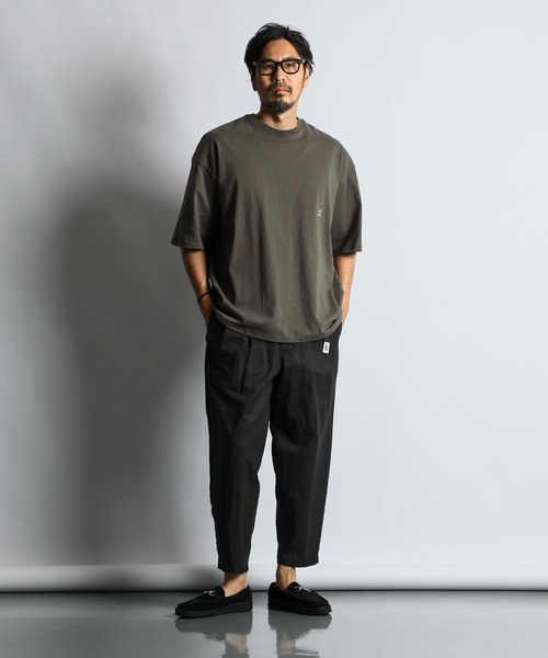 The DUFFER of ST.GEORGE（ザダファーオブセントジョージ）の「LINEN BLEND WEBBING BELT WIDE PT：リネンブレンド 綿麻素材 ワイドテーパード リラックスパンツ（その他パンツ・メンズ・ブラック/ネイビー/チャコールグレー・MEDIUM/X-LARGE/SMALL/LARGE）」の14枚目の写真