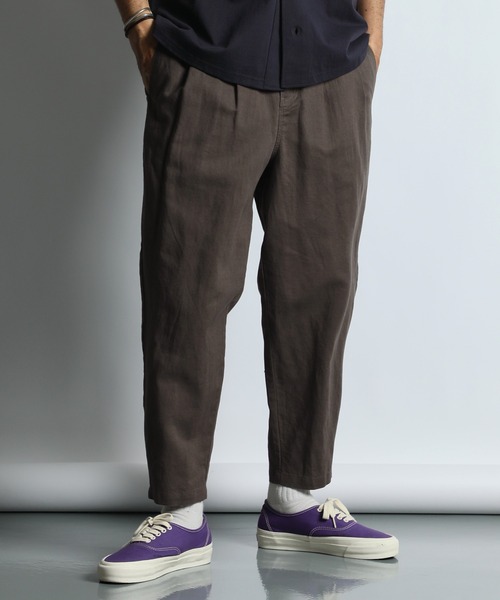 The DUFFER of ST.GEORGE（ザダファーオブセントジョージ）の「LINEN BLEND WEBBING BELT WIDE PT：リネンブレンド 綿麻素材 ワイドテーパード リラックスパンツ（その他パンツ・メンズ・ブラック/ネイビー/チャコールグレー・MEDIUM/X-LARGE/SMALL/LARGE）」の15枚目の写真