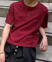 kutir(Mens)�i�N�e�B�[���i�����Y�j�j�́uASSORTED HENLEY NECK SILVER BUTTON TEE�^�A�\�[�g�w�����[�l�b�N�V���o�[�{�^��TEE�iT�V���c/�J�b�g�\�[�j�v