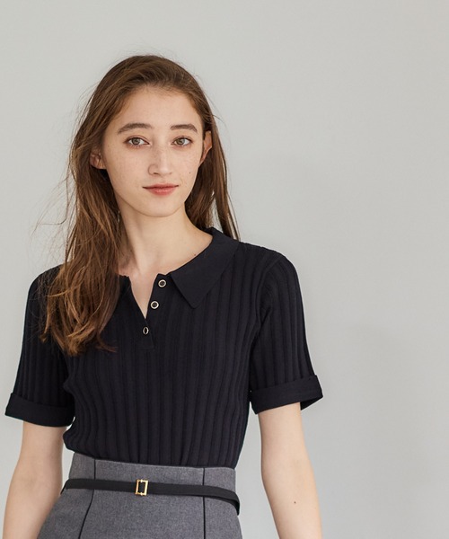 12Twelve Agenda(トゥエルブ アジェンダ)の「ランダムリブポロニットプルオーバー(ニット/セーター・レディース・ブラウン/ブラック/チャコールグレー・M)」の2枚目の写真