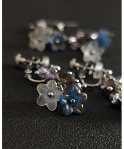 tone(トーン)の「【Mian.invitation】儚い色を映した花モチーフピアス|儚彩(MA)(ピアス(両耳用)・レディース・シルバー・FREE)」の12枚目の写真
