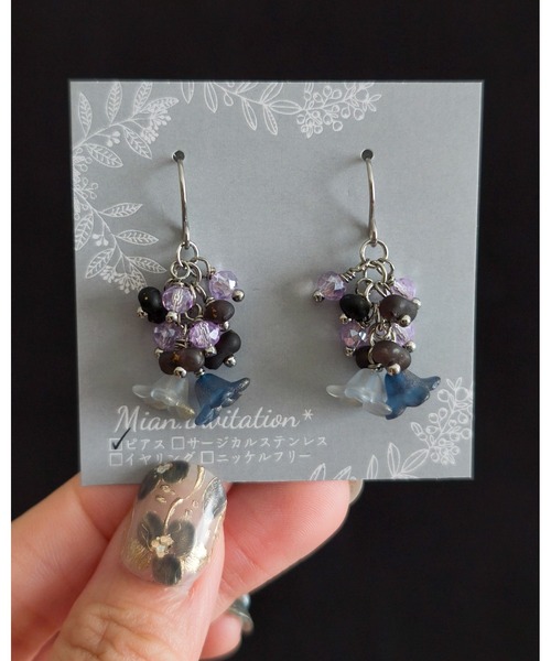 tone(トーン)の「【Mian.invitation】儚い色を映した花モチーフピアス|儚彩(MA)(ピアス(両耳用)・レディース・シルバー・FREE)」の4枚目の写真