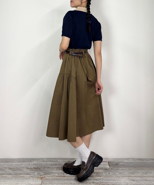 NICOLE CLUB(ニコル クラブ)の「ダブルボタンフレアスカート(スカート・レディース・ブラウン/ネイビー/ブラック・M)」の18枚目の写真