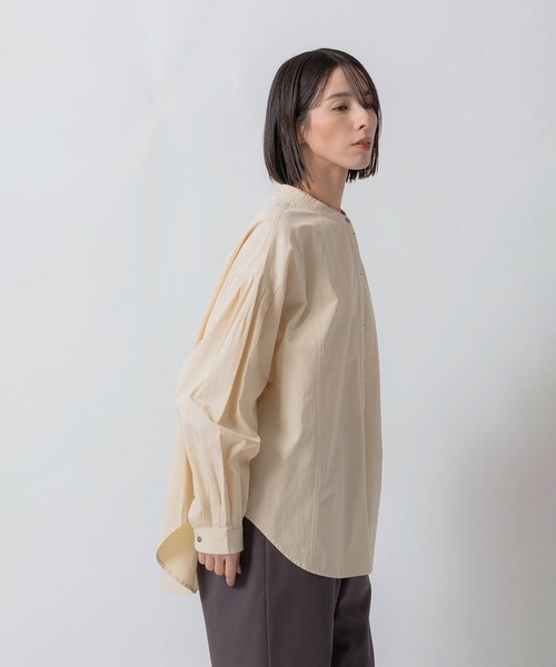 Kelen(ケレン)の「「KELEN / ケレン」タックデザインブラウス(シャツ/ブラウス・レディース・ライトブルー/チャコールグレー/ライトベージュ・S/M)」の20枚目の写真