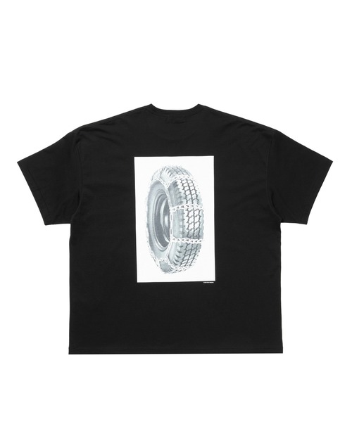 COOTIE PRODUCTIONS(クーティープロダクションズ)の「Print S/S Tee ( Tire with Chains )(Tシャツ/カットソー・メンズ・ブラック/ホワイト・LARGE/MEDIUM/SMALL/X-LARGE)」の3枚目の写真