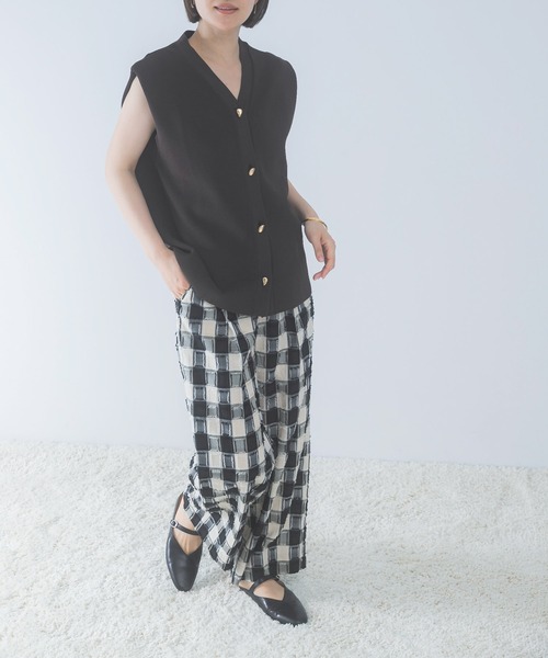 URBAN RESEARCH ROSSO WOMEN(アーバンリサーチ ロッソ)の「チェックジャガードストレートパンツ(その他パンツ・レディース・ブラック・36/38)」の1枚目の写真