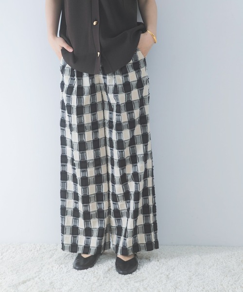 URBAN RESEARCH ROSSO WOMEN(アーバンリサーチ ロッソ)の「チェックジャガードストレートパンツ(その他パンツ・レディース・ブラック・36/38)」の11枚目の写真