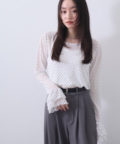 NOGLE（ノグル）の「【NOGLE/ノグル】チュールドットフリルスリーブロンT（Tシャツ/カットソー・レディース・ホワイト/グレー/ブラック/アイボリー・FREE）」の15枚目の写真