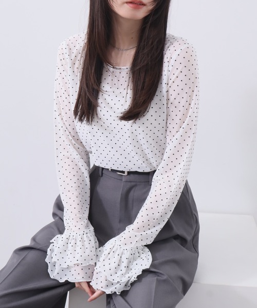 NOGLE（ノグル）の「【NOGLE/ノグル】チュールドットフリルスリーブロンT（Tシャツ/カットソー・レディース・ホワイト/グレー/ブラック/アイボリー・FREE）」の17枚目の写真