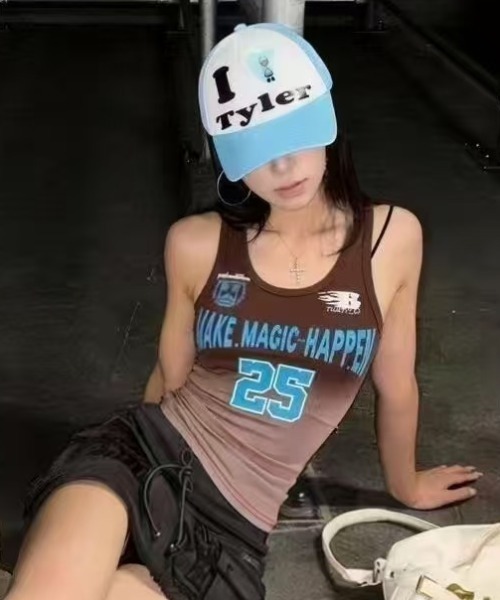 Lis ardent(リスアルダン)の「ナンバーロゴ配色リブキャミソール / レトロスポーティータンクトップ(タンクトップ・レディース・ブルー/ブラウン/ピンク/ブラック・M)」の5枚目の写真