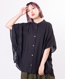 サイドドロストバックタックブラウス