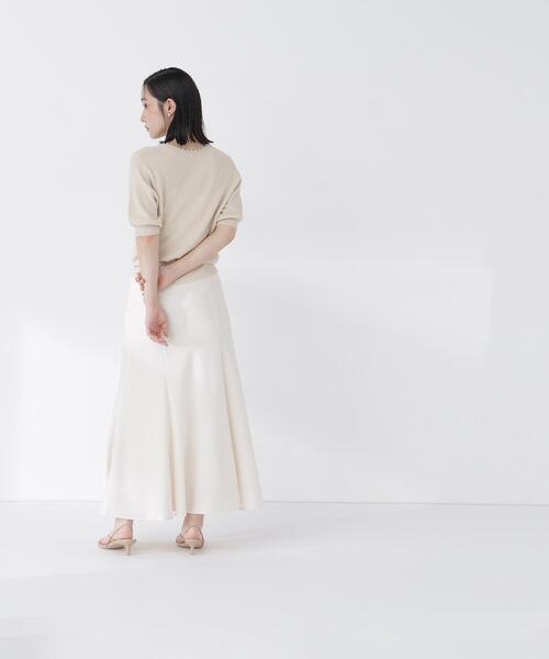 NATURAL BEAUTY BASIC(ナチュラルビューティーベーシック)の「パールネックプルオーバー(ニット/セーター・レディース・ネイビー/ピンク/ベージュ・フリ-)」の7枚目の写真