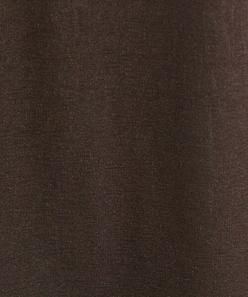 SHOO・LA・RUE（シューラルー）の「【S-LL/洗濯機可/体型カバー】ゆるっとこなれる 大人のシアースラブTシャツ（Tシャツ/カットソー・レディース・ブラック系/ダークブラウン/ベビーピンク/グリーン系・01/03/02/04）」の12枚目の写真