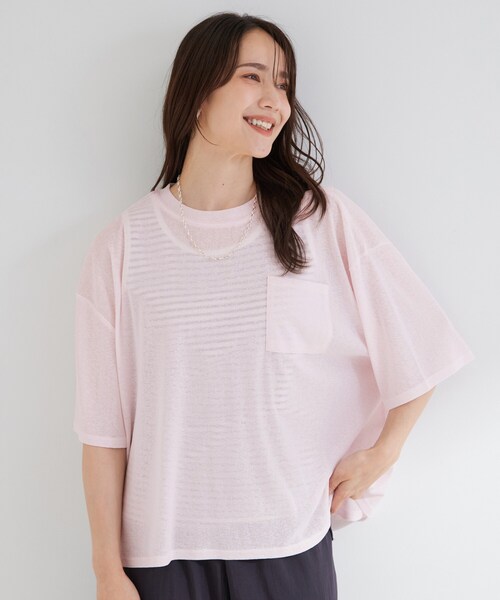 SHOO・LA・RUE（シューラルー）の「【S-LL/洗濯機可/体型カバー】ゆるっとこなれる 大人のシアースラブTシャツ（Tシャツ/カットソー・レディース・ブラック系/ダークブラウン/ベビーピンク/グリーン系・01/03/02/04）」の13枚目の写真
