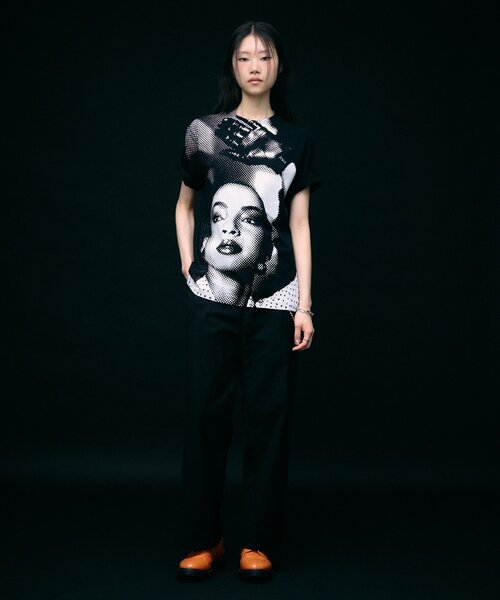WHO'S WHO gallery(フーズフーギャラリー)の「VIDEO SHOP × PeterAnderson Facephoto TEE(Tシャツ/カットソー・レディース・ホワイト/ブラック系その他/ブラック・MEDIUM/SMALL)」の10枚目の写真