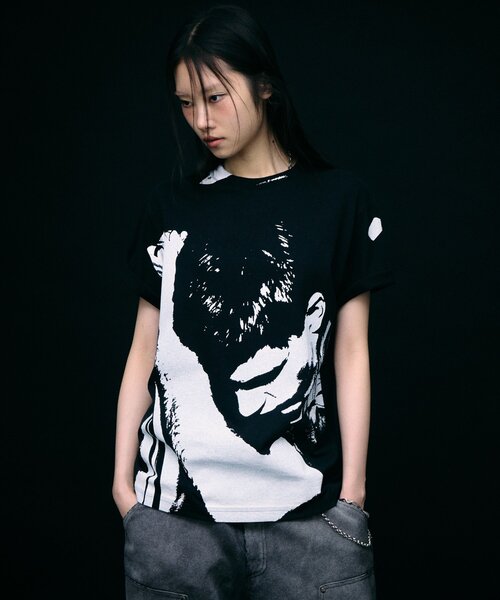 WHO'S WHO gallery(フーズフーギャラリー)の「VIDEO SHOP × PeterAnderson Facephoto TEE(Tシャツ/カットソー・レディース・ホワイト/ブラック系その他/ブラック・MEDIUM/SMALL)」の12枚目の写真