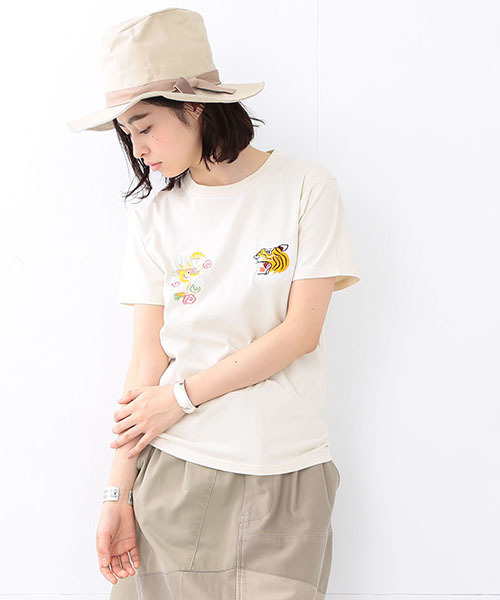 TAILOR TOYO（テーラートウヨウ）の「TAILOR TOYO×BEAMS BOY / スカ刺繍 ショートスリーブ Tシャツ（Tシャツ/カットソー・レディース・ブラック/ナチュラル・ONE SIZE）」の15枚目の写真