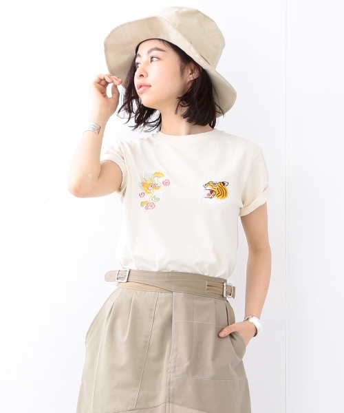 TAILOR TOYO（テーラートウヨウ）の「TAILOR TOYO×BEAMS BOY / スカ刺繍 ショートスリーブ Tシャツ（Tシャツ/カットソー・レディース・ブラック/ナチュラル・ONE SIZE）」の4枚目の写真