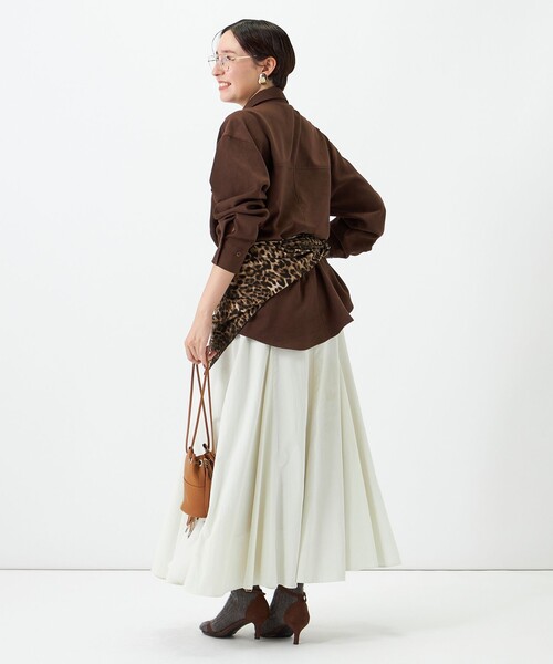 NOLLEY’S(ノーリーズ)の「《UVカット/防シワ》ウォッシャブルスエードライクシャツ(シャツ/ブラウス・レディース・ベージュ/ダークブラウン・FREE)」の9枚目の写真