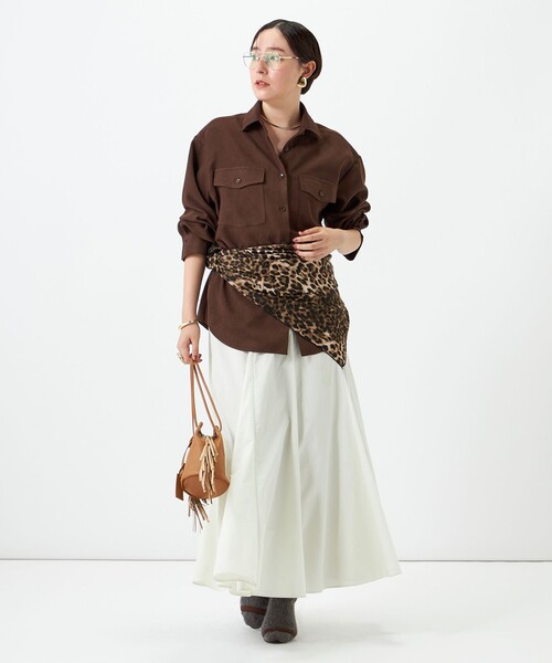 NOLLEY’S(ノーリーズ)の「《UVカット/防シワ》ウォッシャブルスエードライクシャツ(シャツ/ブラウス・レディース・ベージュ/ダークブラウン・FREE)」の11枚目の写真