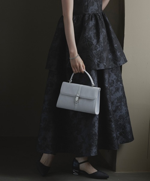 RUIRUE BOUTIQUE（ルイルエブティック）の「クラシカル ラメ ハンドバッグ ｜ レディースバッグ・結婚式バッグ・パーティー用バッグ・オケージョンバッグ・フォーマルバッグ・パーティーバッグ・鞄・ハンドバック・ショルダーバッグ（ハンドバッグ・レディース・ベージュ/ブラック/シルバー・FREE）」の15枚目の写真