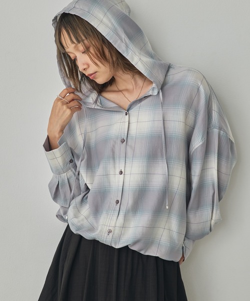hunch(ハンチ)の「チェック柄 フーディーシャツ(シャツ/ブラウス・レディース・グレー系その他/ブラウン系その他/ブルー系その他・FREE)」の10枚目の写真