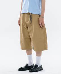 シンチバックカーブドバミューダパンツベージュ