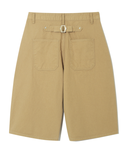 BASEMOMENT(ベースモーメント)の「シンチバックカーブドバミューダパンツベージュ(その他パンツ・メンズ・その他・X-LARGE/LARGE/MEDIUM)」の2枚目の写真
