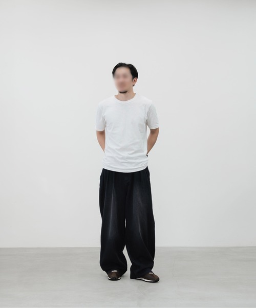 HONE（ホーン）の「3tuck curve wide denim pants / ３タックカーブワイドデニムパンツ（デニムパンツ・メンズ・ブラック/ブルー・LARGE/MEDIUM/SMALL）」の19枚目の写真