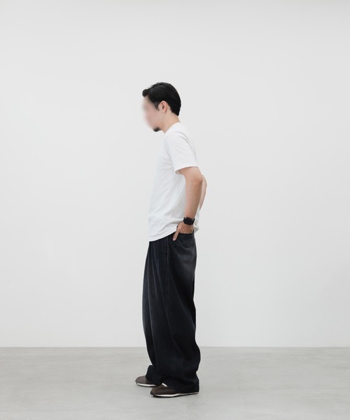 HONE（ホーン）の「3tuck curve wide denim pants / ３タックカーブワイドデニムパンツ（デニムパンツ・メンズ・ブラック/ブルー・LARGE/MEDIUM/SMALL）」の20枚目の写真