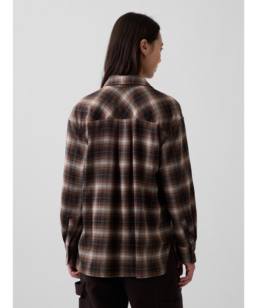 GAP(ギャップ)の「オーバーサイズ フランネルシャツ(シャツ/ブラウス・レディース・ブラック系その他/ブラウン系その他/マルチ・S/M/XS/L/XXS)」の13枚目の写真
