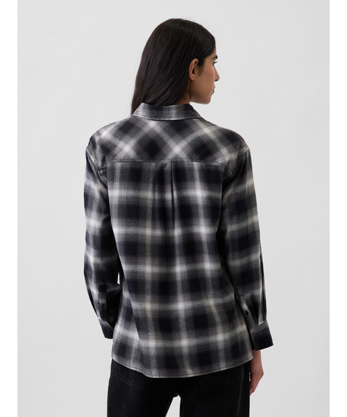 GAP(ギャップ)の「オーバーサイズ フランネルシャツ(シャツ/ブラウス・レディース・ブラック系その他/ブラウン系その他/マルチ・S/M/XS/L/XXS)」の16枚目の写真