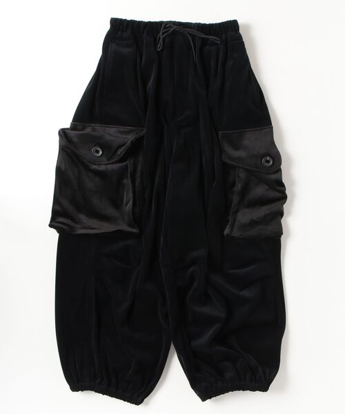 Y-3(ワイスリー)の「Y-3 VELVET CORDUROY CARGO PANTS(カーゴパンツ・レディース・ブラック・XX-SMALL/X-SMALL/SMALL/MEDIUM/LARGE)」の3枚目の写真