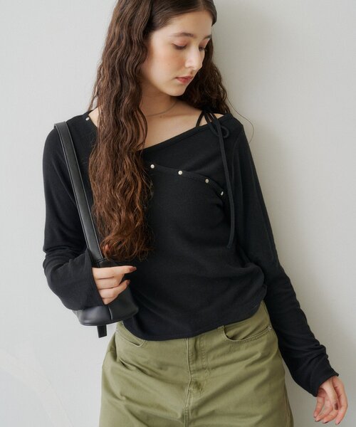 Kastane(カスタネ)の「【WEB限定】スタッズデザイントップス(Tシャツ/カットソー・レディース・ブラック/アイボリー/グレー・FREE)」の14枚目の写真