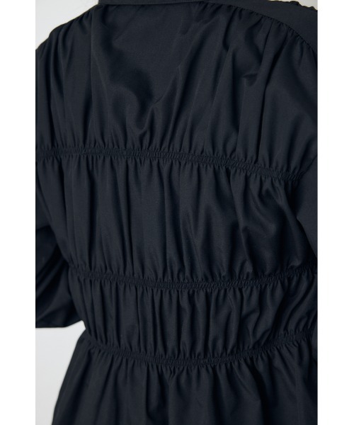 AZUL by moussy(アズールバイマウジー)の「シャーリングデザイン長袖シャツ 秋服 冬服 春服 デザイントップス デザインシャツ ギャザートップス(シャツ/ブラウス・レディース・オフホワイト/ブラック/ブルー・FREE)」の20枚目の写真