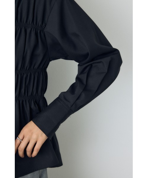 AZUL by moussy(アズールバイマウジー)の「シャーリングデザイン長袖シャツ 秋服 冬服 春服 デザイントップス デザインシャツ ギャザートップス(シャツ/ブラウス・レディース・オフホワイト/ブラック/ブルー・FREE)」の22枚目の写真