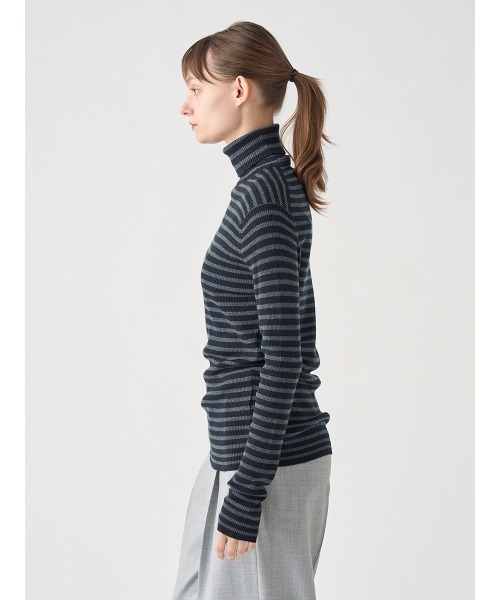 JOHN SMEDLEY(ジョンスメドレー)の「リブタートルネック ボーダー柄長袖ニットプルオーバー(ニット/セーター・レディース・その他・S)」の5枚目の写真