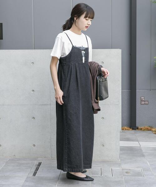 ITEMS URBANRESEARCH(アイテムズ アーバンリサーチ)の「デニムキャミワンピース(ワンピース・レディース・インディゴブルー/ブラック・FREE)」の5枚目の写真