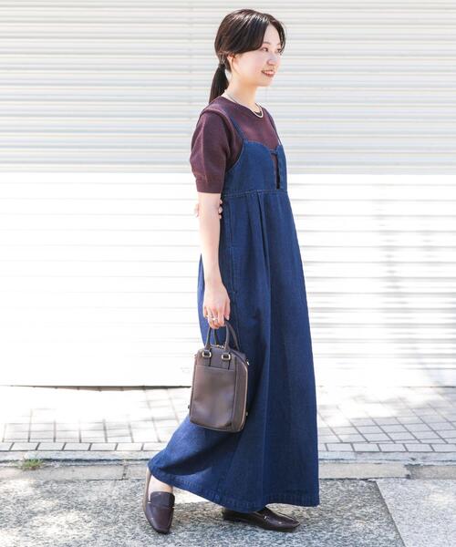 ITEMS URBANRESEARCH(アイテムズ アーバンリサーチ)の「デニムキャミワンピース(ワンピース・レディース・インディゴブルー/ブラック・FREE)」の11枚目の写真