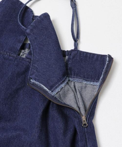 ITEMS URBANRESEARCH(アイテムズ アーバンリサーチ)の「デニムキャミワンピース(ワンピース・レディース・インディゴブルー/ブラック・FREE)」の16枚目の写真
