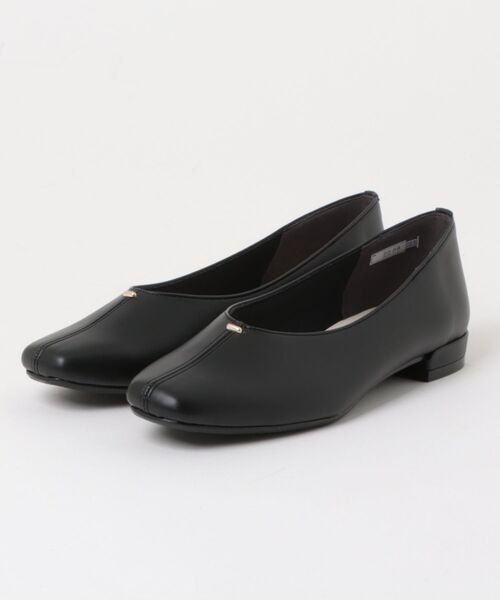 ABC-MART(エービーシーマート)の「JOLI ENCORE(FR) ジョリー・アンコール STUDS SQUARE PUMPS 2 スタッズスクエアパンプス2 JE-2220 BLACK(パンプス・レディース・ブラック・24.5cm/24.0cm/23.5cm/23.0cm/22.5cm/25.0cm)」の1枚目の写真