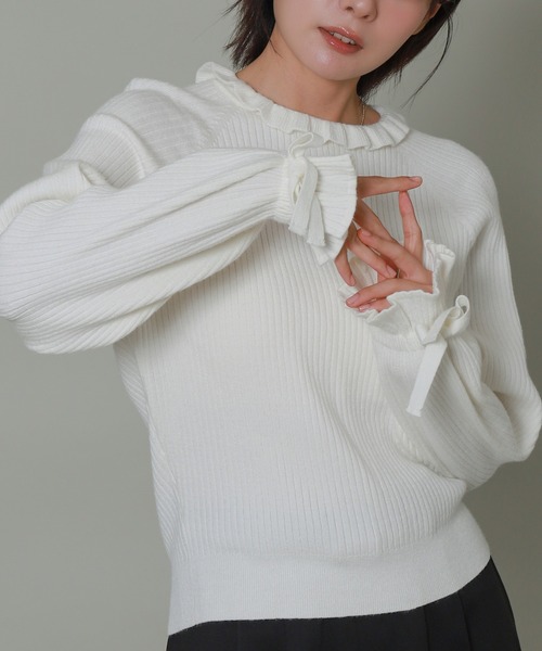 libelle more(リベル モア)の「フリル襟袖リボンニットトップス(ニット/セーター・レディース・杢グレー/オフホワイト/オリーブ/イエロー/ブラック・L/M)」の1枚目の写真