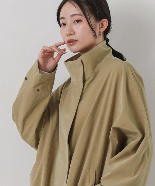 Gready Brilliant(グレディブリリアン)の「ピーチスタンドスカーフ付(ノーカラーコート・レディース・ベージュ/カーキ・38)」の16枚目の写真