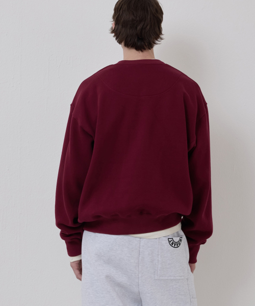 NOHANT(ノアン)の「LONELY/LOVELY クラックスウェットシャツ バーガンディ(スウェット・レディース・バーガンディー・SMALL/MEDIUM/LARGE)」の4枚目の写真