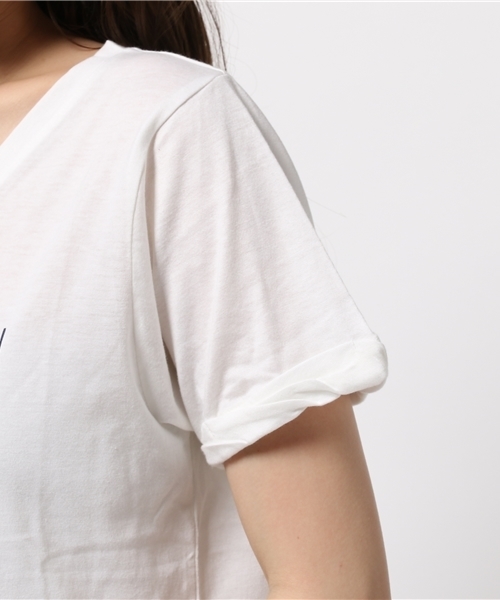 31 Sons de mode（トランテアン　ソン　ドゥ　モード）の「ＶネックロゴＴシャツ（Tシャツ/カットソー・レディース・ライトグレー/ネイビー/オフホワイト・36）」の8枚目の写真