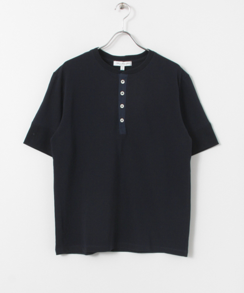 URBAN RESEARCH(アーバンリサーチ)の「UR 強撚鹿の子ヘンリー(Tシャツ/カットソー・メンズ・ホワイト/ネイビー・MEDIUM/LARGE)」の7枚目の写真