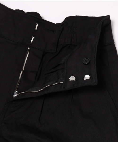 Heather（ヘザー）の「サークルバックルハイウエストショートパンツ　729613（デニムパンツ・レディース・ブラック/ライトブルー/ネイビー・SMALL/MEDIUM）」の6枚目の写真