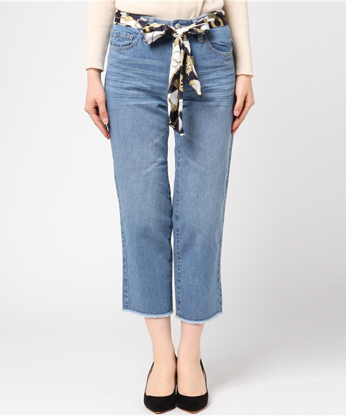 Honeys（ハニーズ）の「カットオフデニムパンツ（デニムパンツ・レディース・ライトインディゴブルー/インディゴブルー・M/S/L）」の3枚目の写真