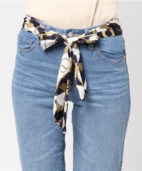 Honeys（ハニーズ）の「カットオフデニムパンツ（デニムパンツ・レディース・ライトインディゴブルー/インディゴブルー・M/S/L）」の6枚目の写真