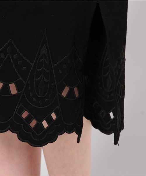 Khaju（カージュ）の「Khaju:エンブロイダリーヘムカットワンピース  